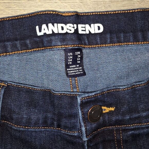 Lands' End Comfort Fit Cropped Jeans Size 22W - Picture 3 of 6